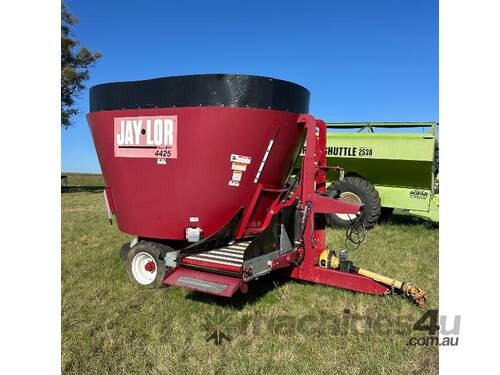JAYLOR 4425 FEED MIXER