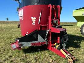 JAYLOR 4425 FEED MIXER - picture1' - Click to enlarge