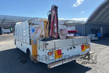 2015 Isuzu FRR500 Service Body