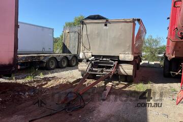 2003 Hercules HEDT-4 Quad Dog Tipping Trailer