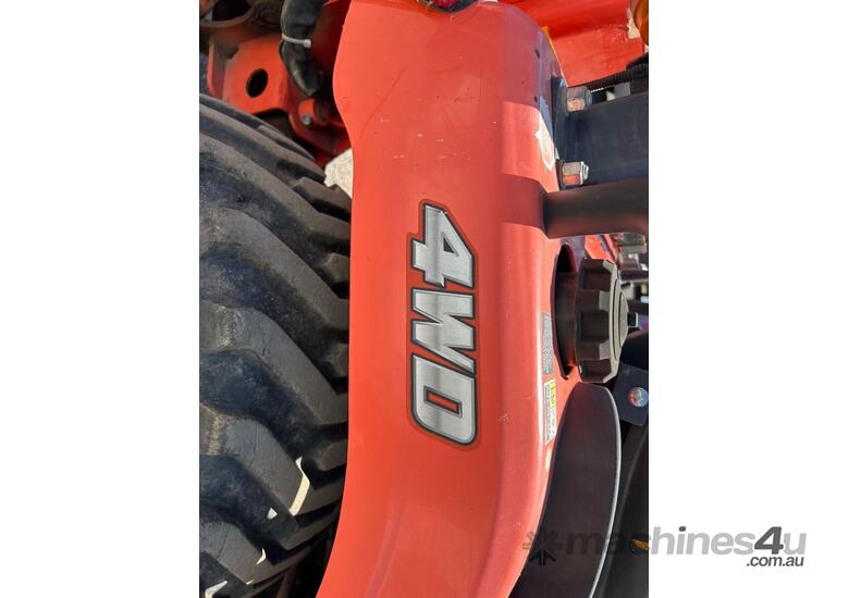 Kubota BX 25D Tractor/Loader/Backhoe