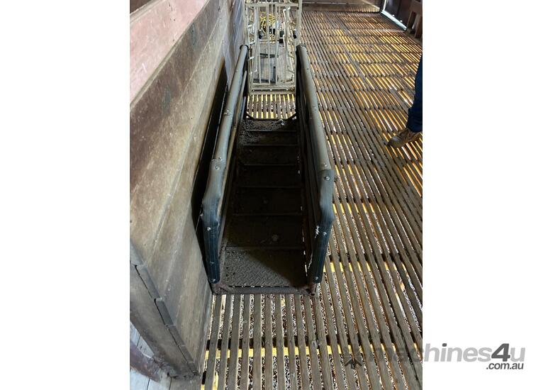 Thunderbird weigh crate