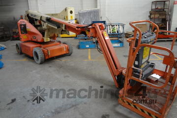2012 JLG E400AJP - In Compliance