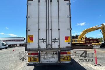 2008 Maxitrans ST3 Tri Axle Refrigerated Pantech Trailer