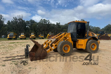 Venieri 12.63B Loader/Tool Carrier Loader