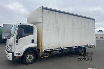 2022 Isuzu FRR 110-240 Curtainsider