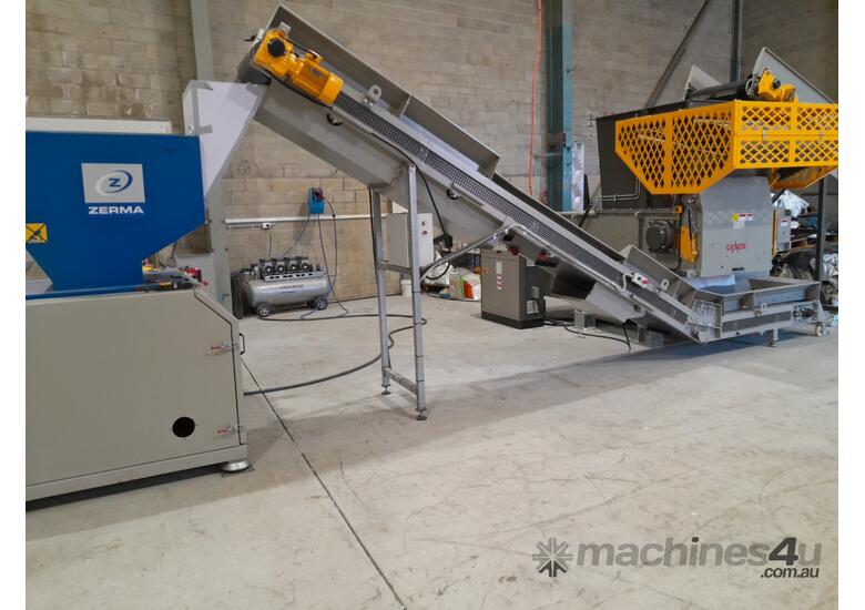 Genox V1000 Shredder with infeed / outfeed conveyors and crammer