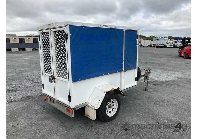 2009 Homemade Single Axle Enclosed Box Trailer