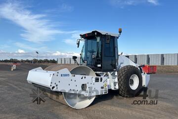 2023 Ammann ARS 110 HX Smooth Drum Compactor