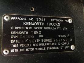 1996 Kenworth T650 - picture2' - Click to enlarge