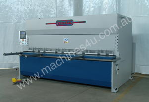 G A D E Italian Made Guillotines .