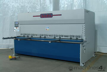 G A D E Italian Made Guillotines .