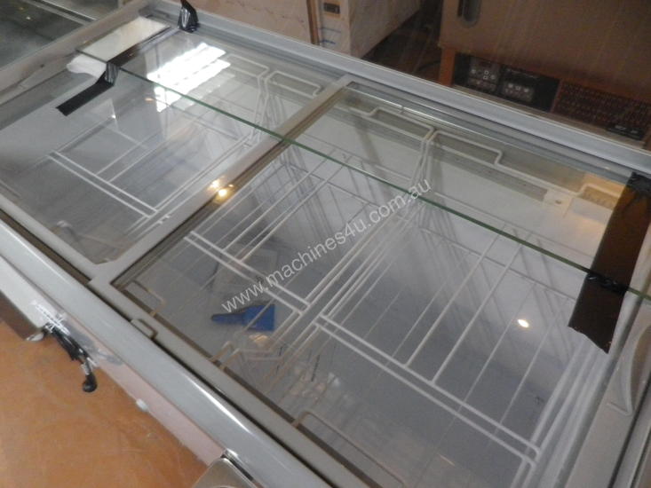 caption 9 Basket Ice-Cream Display Freezer