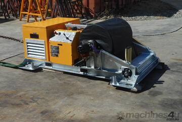 REDMOND GARY - 10kN Skid-mount Recovery Winch including Automatic Fairlead