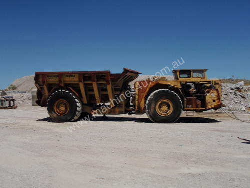 ejector truck mt 444
