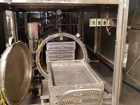 Commercial Autoclave - picture0' - Click to enlarge