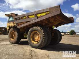 2005 Cat 777D Off-Road End Dump Truck - picture1' - Click to enlarge