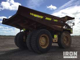 2005 Cat 777D Off-Road End Dump Truck - picture2' - Click to enlarge