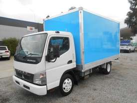 Mitsubishi Canter Hybrid Pantech Truck - picture2' - Click to enlarge