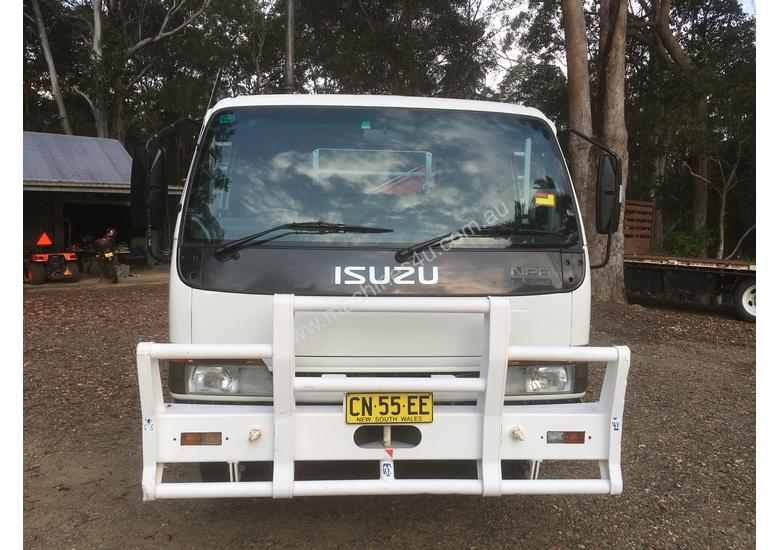 caption Isuzu npr 300 medium 2002 turbo