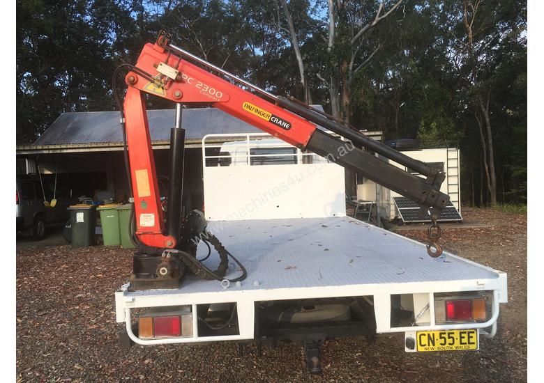 caption Isuzu npr 300 medium 2002 turbo