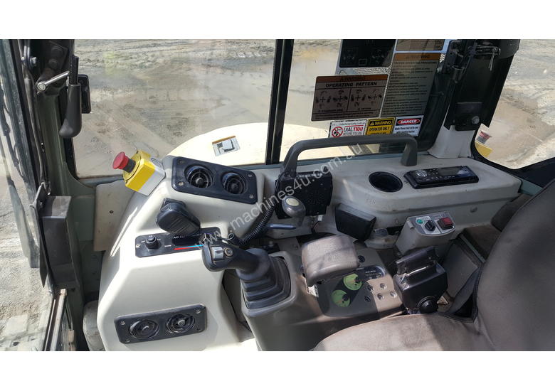 Used 2013 Yanmar VIO555B Excavator in , Listed on Machines4u