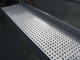 Raised Platform Walkway Stainless Steel Stairs Staircase Steps - 0.57m high - picture1' - Click to enlarge