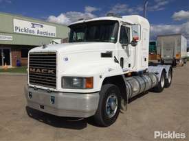 1995 Mack CHR - picture2' - Click to enlarge