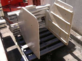 Cascade Cotton Bale Clamp - picture0' - Click to enlarge