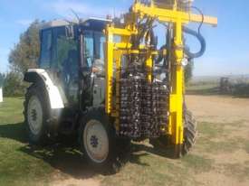Grape Harvester/Pre-pruner package with tractor - picture2' - Click to enlarge