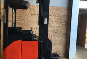 National Forklifts-late Model Reach LINDE R20 2ton 8.2m Great Batt! Low Hours National Forklifts-late Model Reach LINDE R20 2ton 8.2m Great Batt! Low Hours