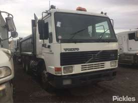 1998 Volvo FL12 - picture0' - Click to enlarge