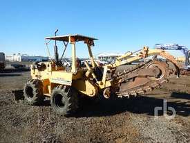 VERMEER V8100 Trencher - picture0' - Click to enlarge