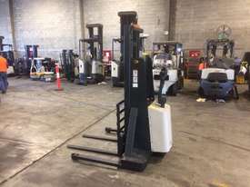 Electric Forklift Walkie Stacker M Series 1986 - picture0' - Click to enlarge