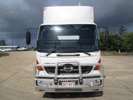 Hino FD 1024-500 Series Pantech Truck - picture0' - Click to enlarge