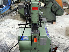 Sharp S-305 punch & Shear machine - picture2' - Click to enlarge