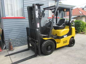 Yale 2.5 ton Container Mast Used Forklift #1477 - picture0' - Click to enlarge
