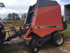 Case IH 528 Round Baler Hay/Forage Equip - picture0' - Click to enlarge