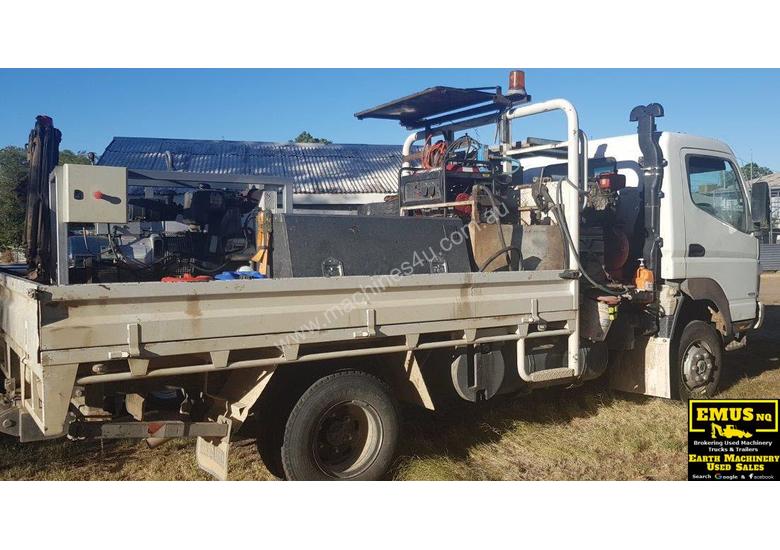 caption 2009 Fuso Canter Service Truck, kitted out. TS471