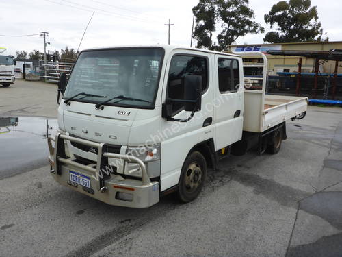 2011 Mitsubishi Fuso Canter 515 4x2 Crew Cab Truck