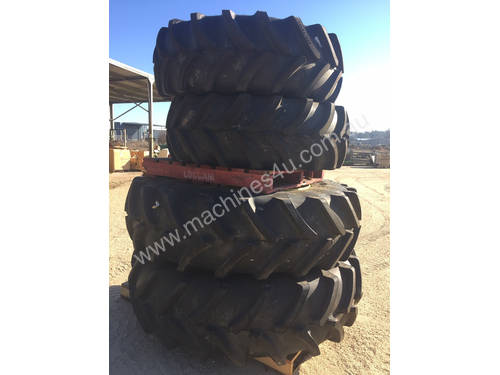 FIRESTONE 6195M Tyre/Rim Combined Tyre/Rim