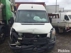 2011 Volkswagen Crafter AG - picture1' - Click to enlarge