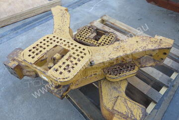 Caterpillar D5N Draw Bar CAT D5M D4H Drawbar DOZCATM