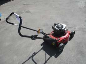 Victa Pace 200 Mower - picture0' - Click to enlarge