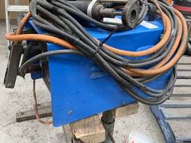 Stud Welder Erico PW 500 - picture1' - Click to enlarge