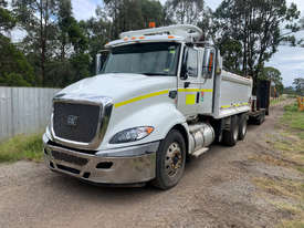 CAT CT610 Tipper Truck - picture1' - Click to enlarge