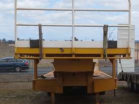 Denis Tri axle float - picture1' - Click to enlarge