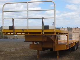 Denis Tri axle float - picture0' - Click to enlarge