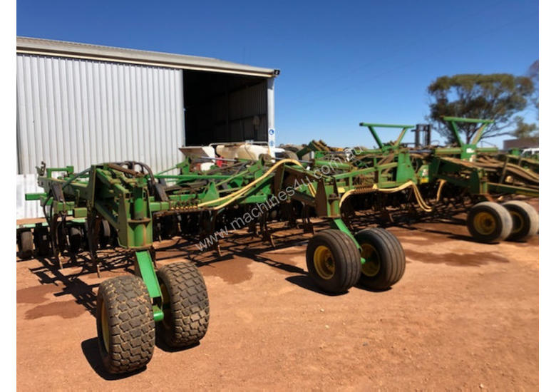 Used 2006 John Deere John Deere 1820 Air Seeder Seeding Planting Equip