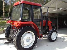 BRAND NEW YTO 454 TRACTOR - picture0' - Click to enlarge